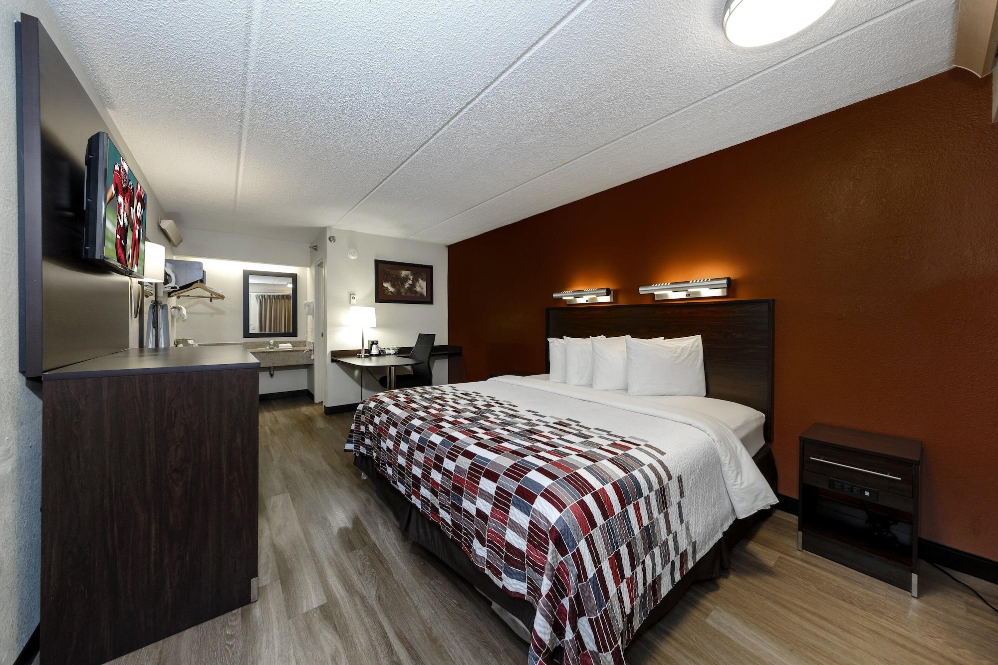 Red Roof Inn Tampa - Brandon Exterior photo