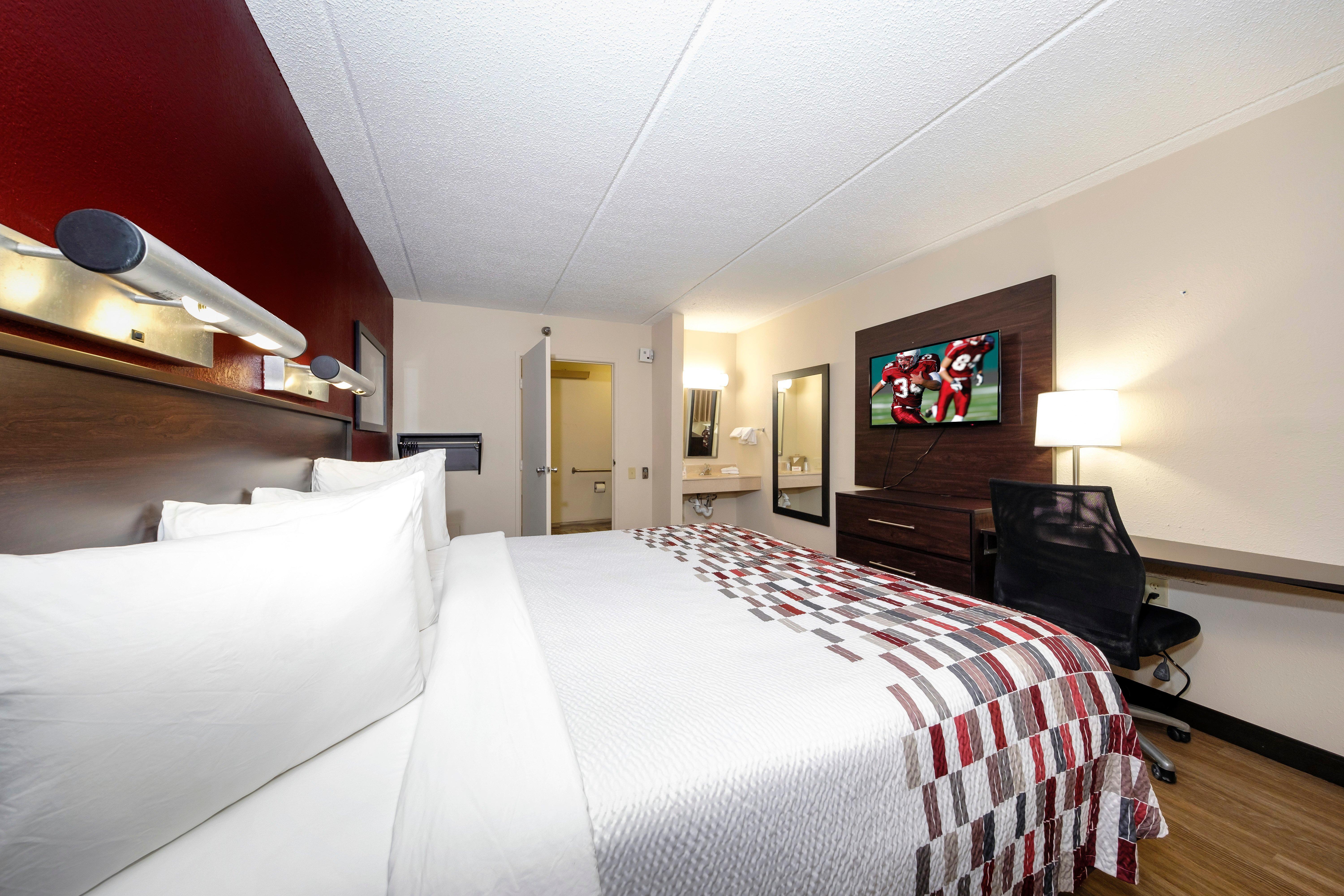Red Roof Inn Tampa - Brandon Exterior photo