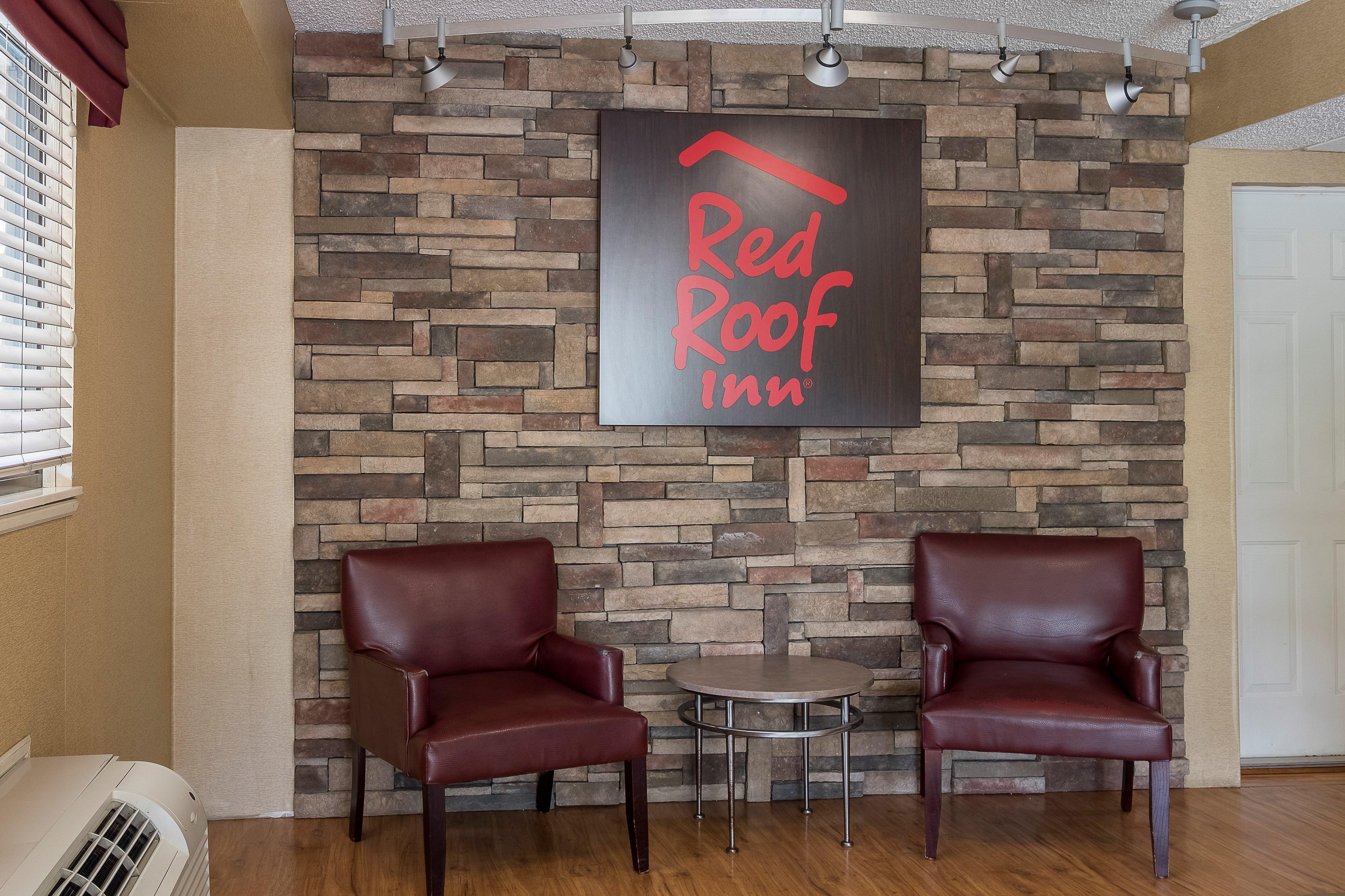 Red Roof Inn Tampa - Brandon Exterior photo