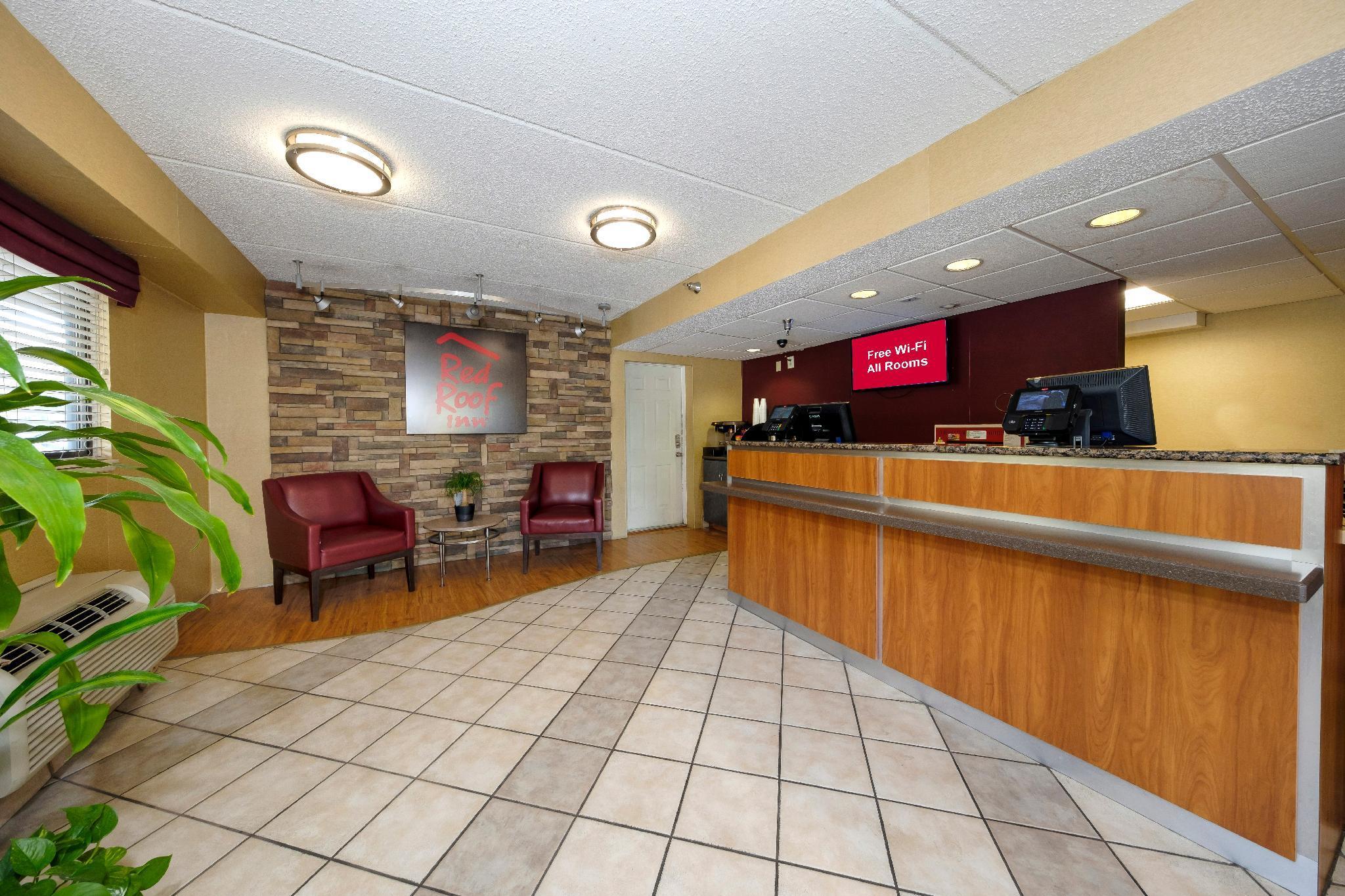 Red Roof Inn Tampa - Brandon Exterior photo