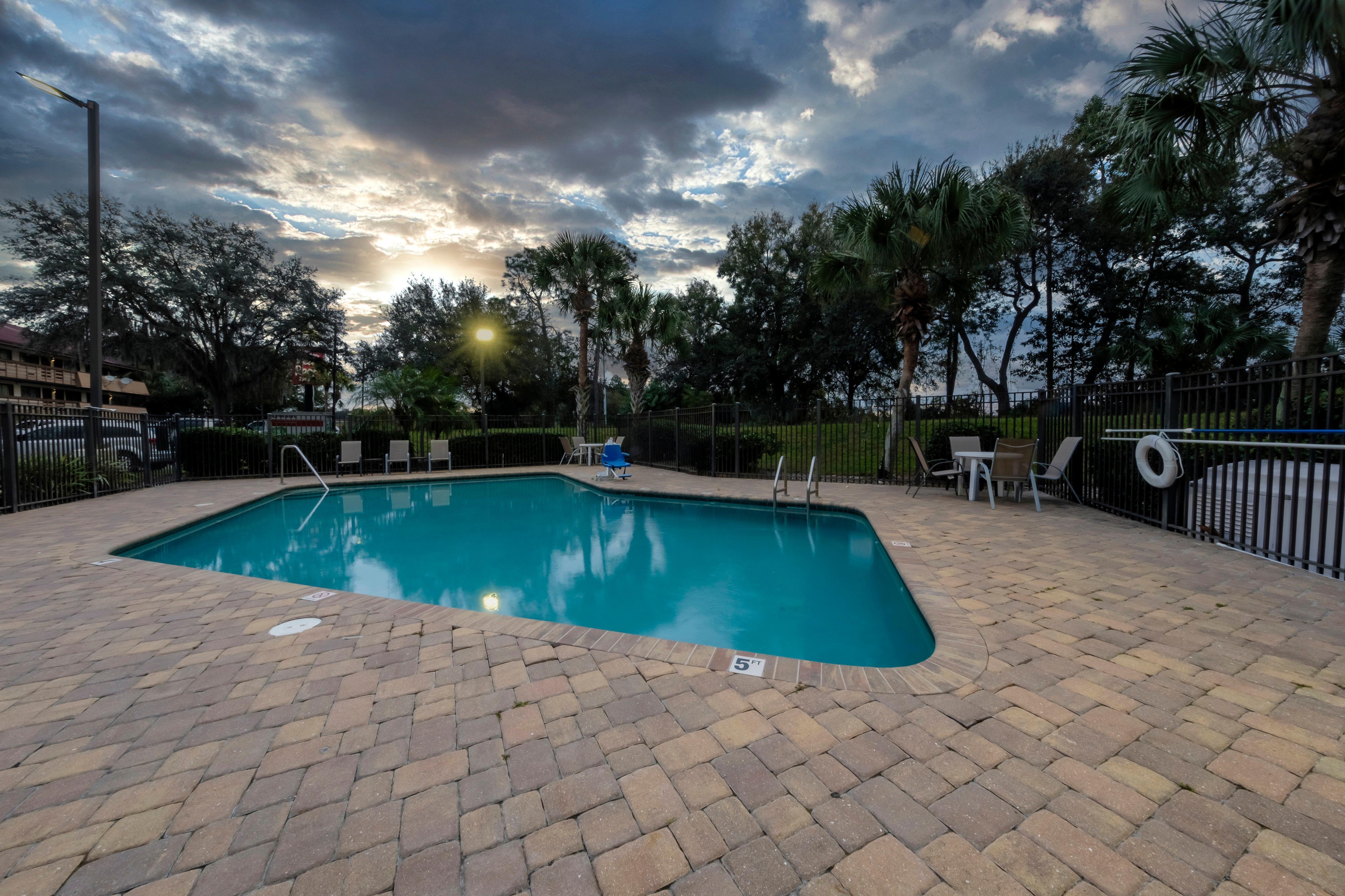 Red Roof Inn Tampa - Brandon Exterior photo