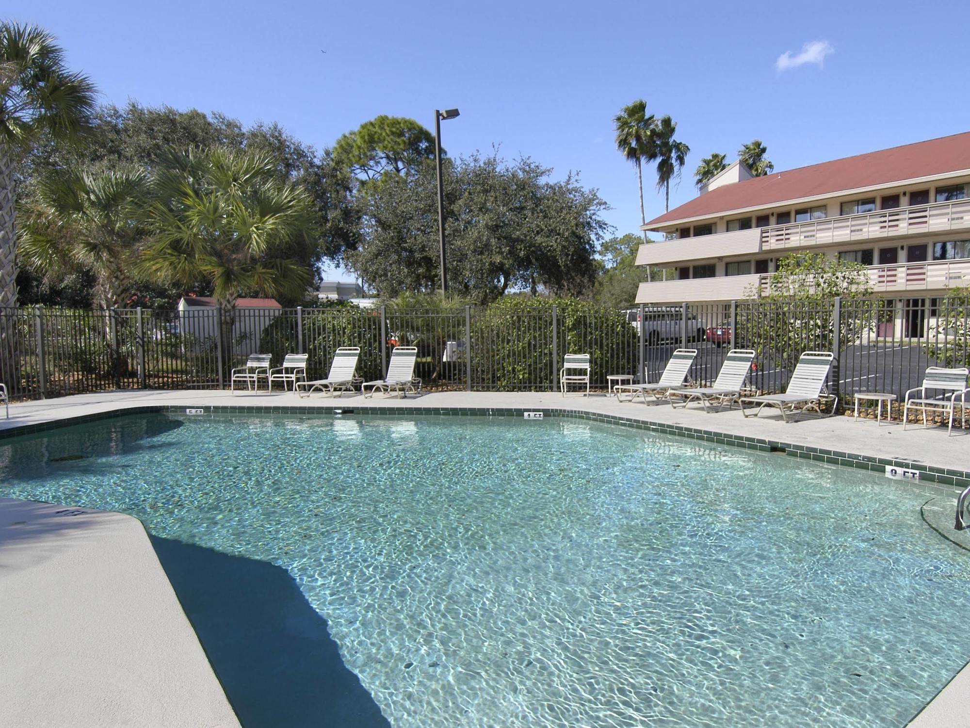 Red Roof Inn Tampa - Brandon Exterior photo